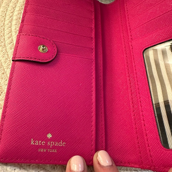 --SOLD-- Kate Spade New York Cameron Street Staci Wallet Hot Pink EUC - Picture 5 of 10